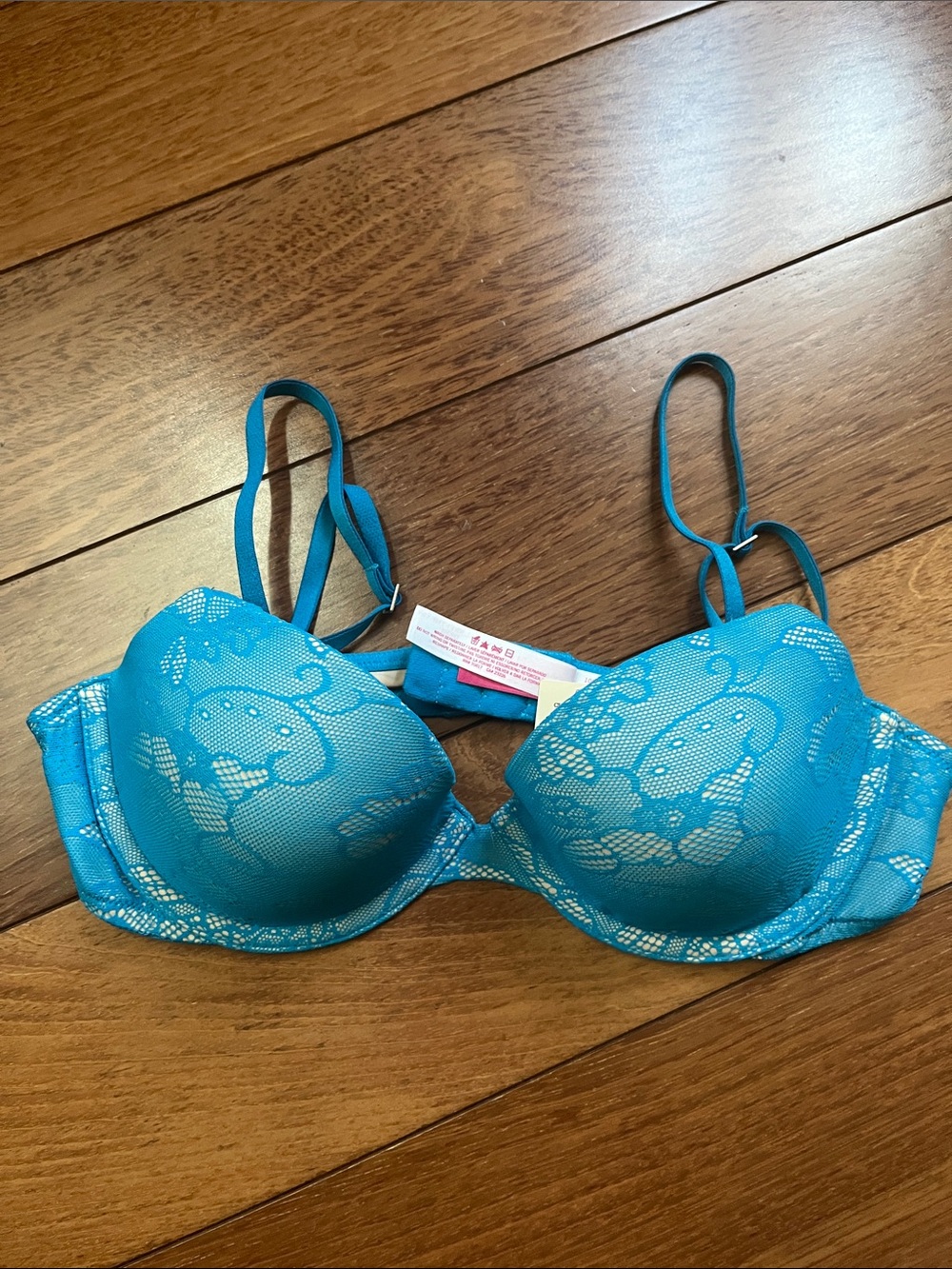 NWT Victoria’s Secret PINK Total Sweetheart Demi Underwire Bra